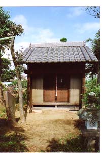 正面から見た平戸弁天のお堂