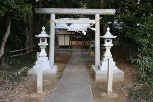 水神社を管理する神明宮