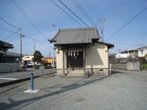 南側正面から見た五貫島観音堂