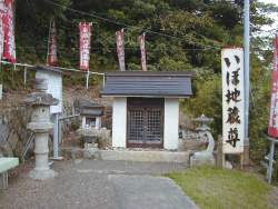 石塚いぼ地蔵尊の祠(1)