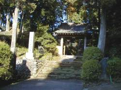 本道寺の山門