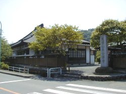 長全禅寺の山門