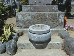 線香の灰をつけるとイボが取れる
