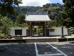 大鈩山誓願寺の山門
