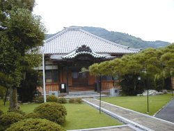 法泉寺の本堂